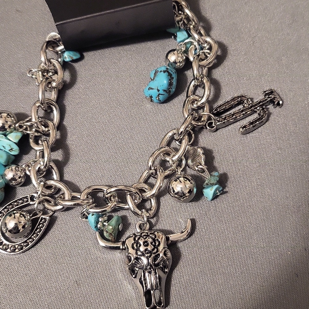 Paparazzi  bracelet  + free shipping